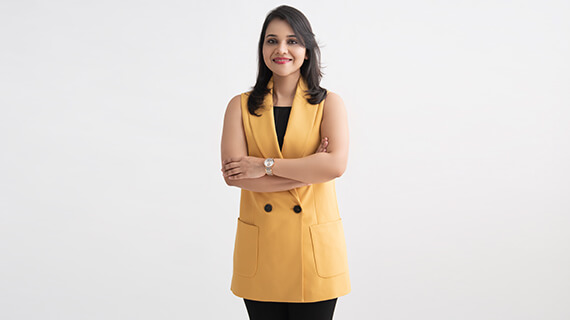 Female Cosmetic and Plastic Surgeon - Dr Priya Bansal